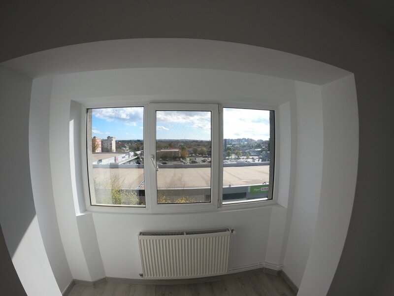 Giurgiu, apartament modern, bloc reabilitat, zona si pozitie ideala - totul nou